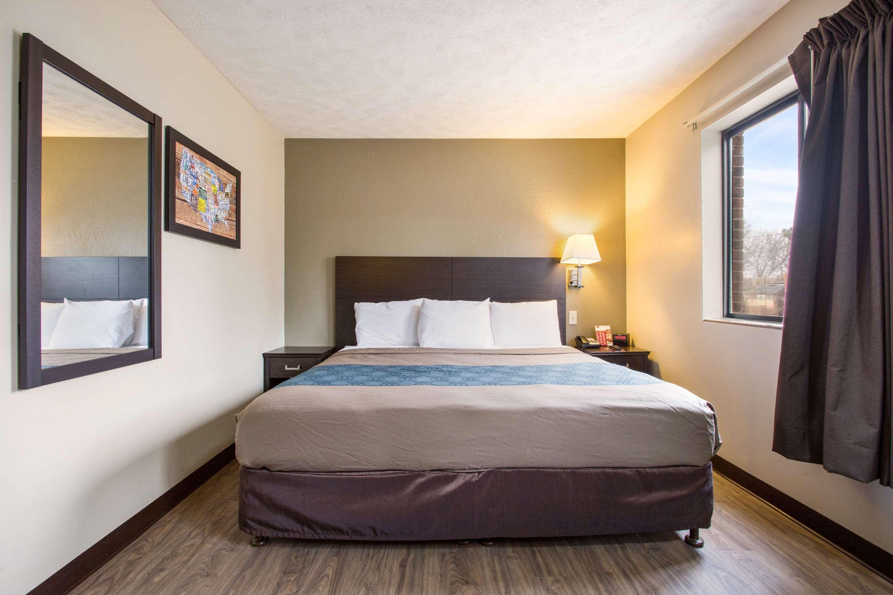 Red Lion Inn & Suites Olathe Kansas City Ngoại thất bức ảnh